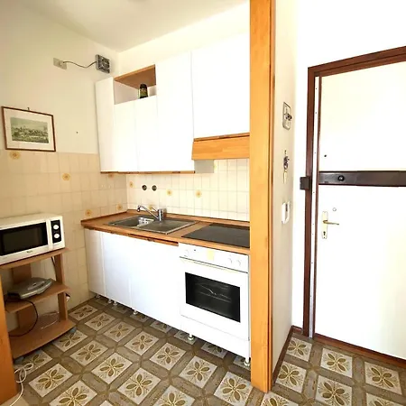 Apartment Plaza 16 - Immobiliare Living Lido di Jesolo
